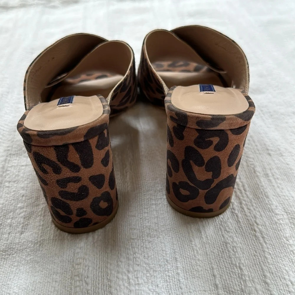 Sold on eBay Stuart Weitzman Animal Print Suede Sandals, Size 7, like new - Picture 2 of 8